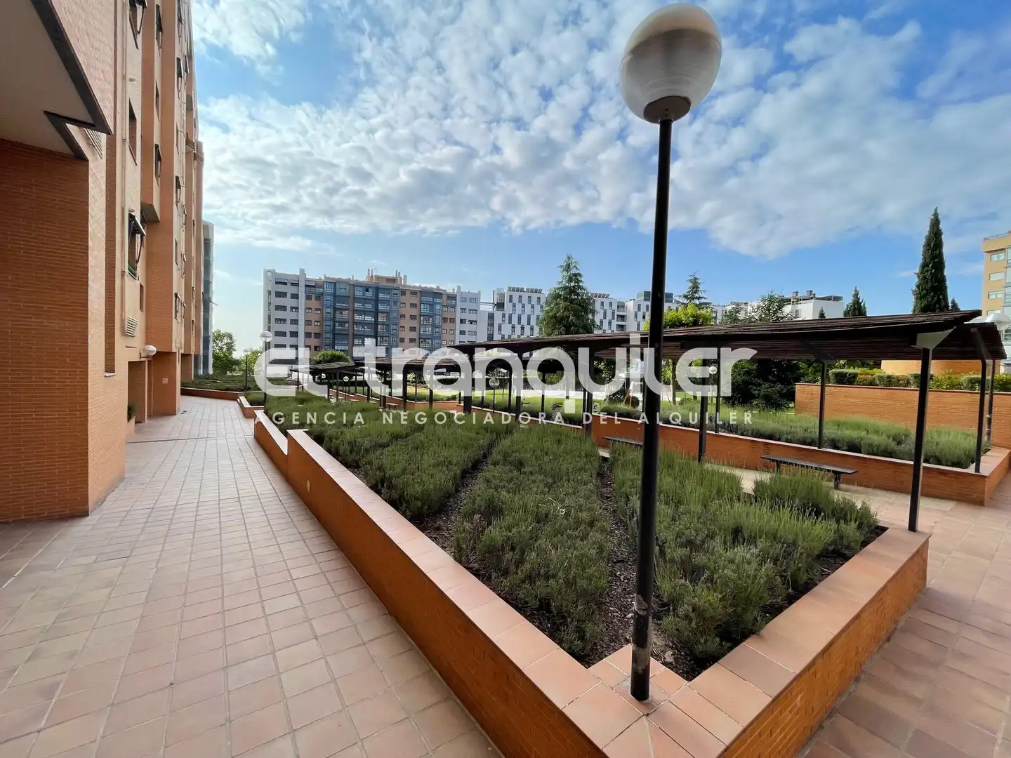 Terrace of Flat for rent in Madrid  with Air Conditioner, Parquet flooring and Swimming Pool