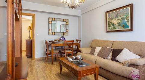 Photo 2 of Flat for sale in Calle Barcelona, Barrio de Delicias, Zaragoza