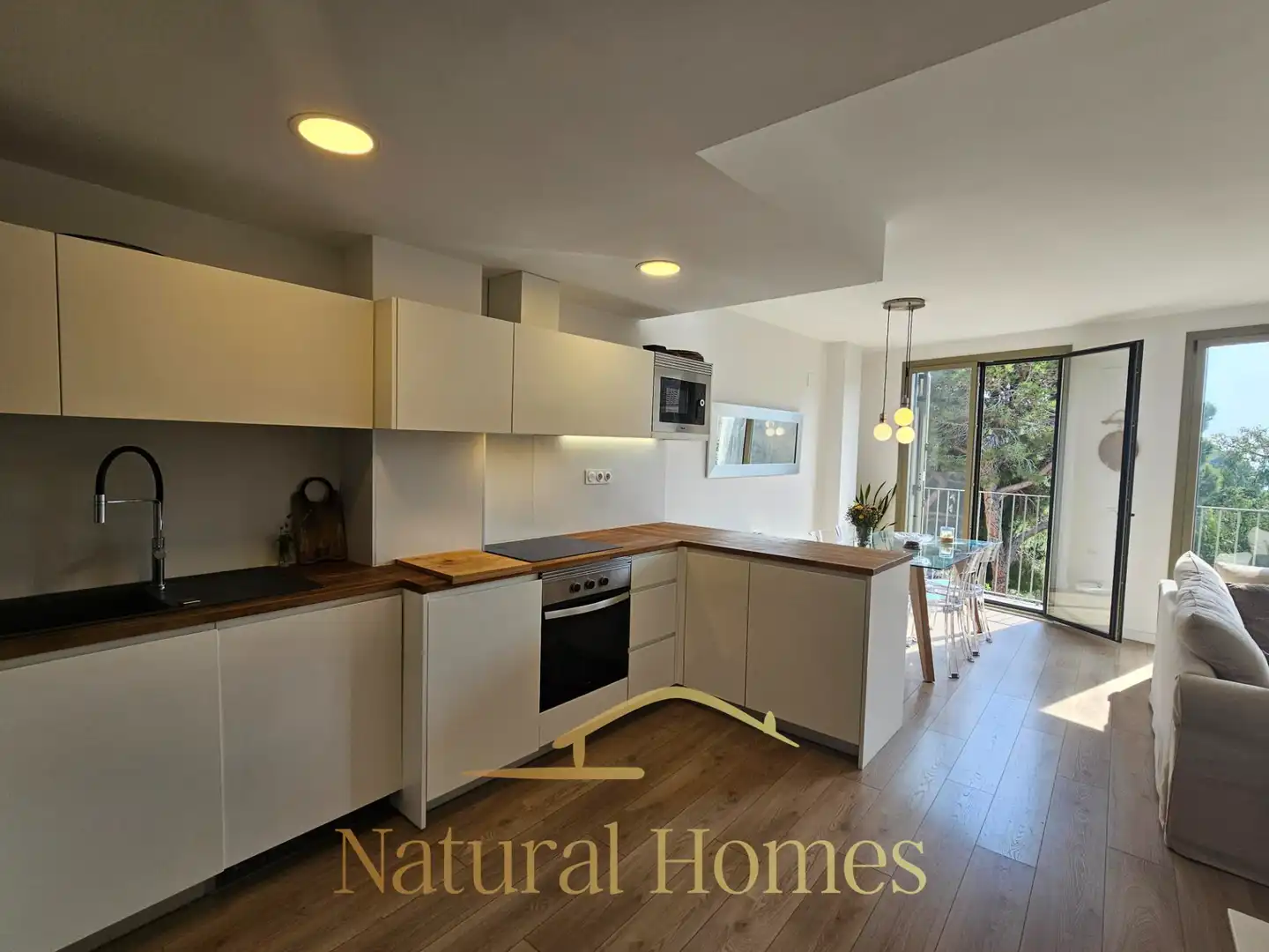 Kitchen of Duplexes for rent in Caldes d'Estrac  with Air Conditioner, Terrace and Furnished