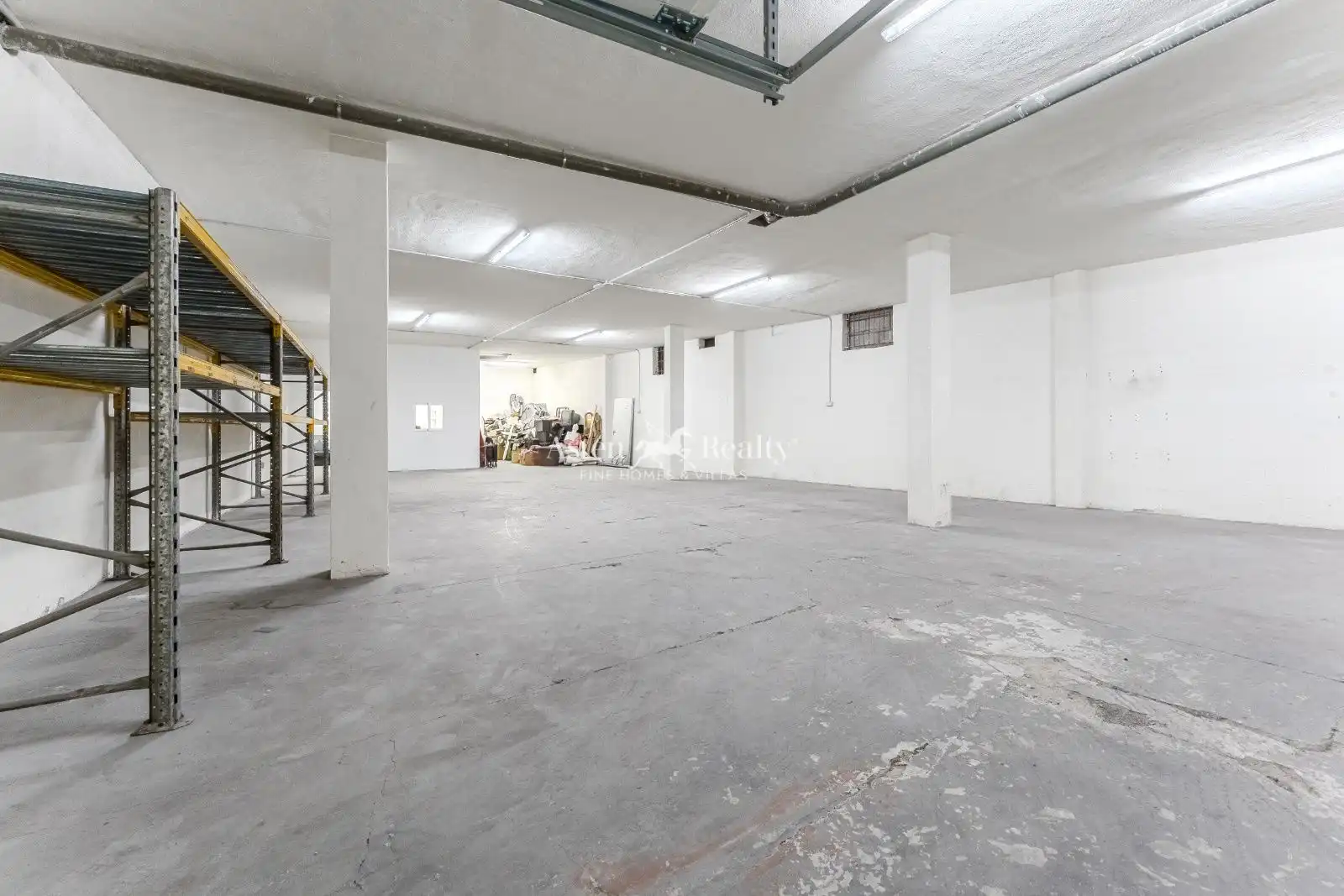 Office for sale in Adeje