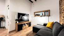 Living room of Flat for sale in  Barcelona Capital  with Heating, Terrace and Balcony