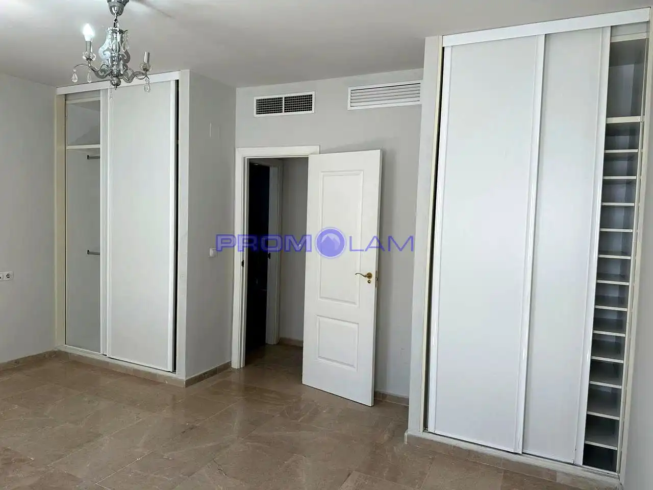 Habitación de Piso en venta en Gelves con Terraza