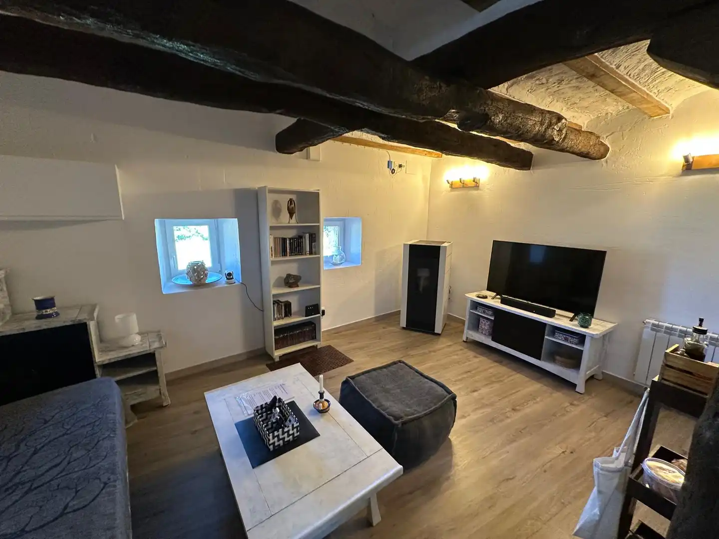 Country homes for sale in Travesía Bajera, Arcos