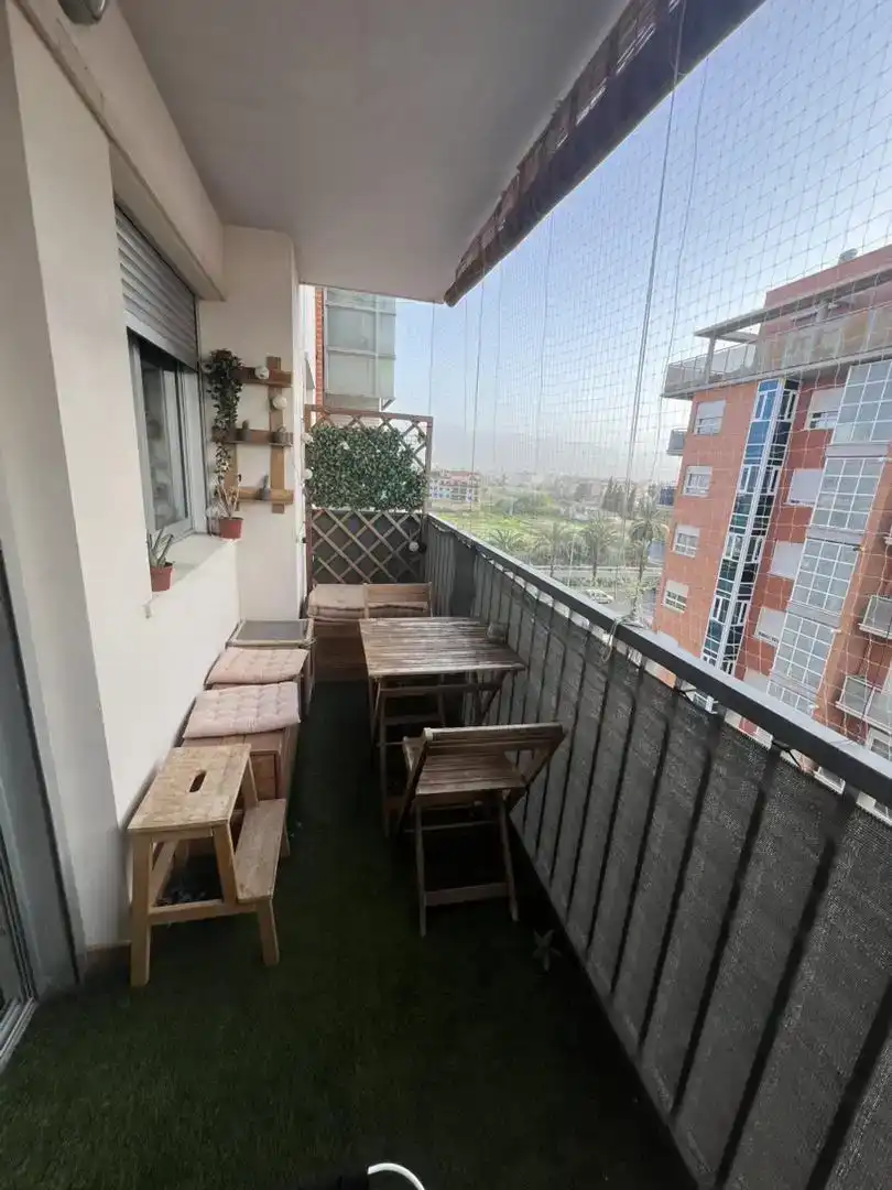 Terraza de Piso para compartir en Murcia con Aire acondicionado, Amueblado y Horno