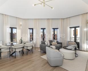 Living room of Attic for sale in  Madrid Capital  with Air Conditioner, Heating and Terrace