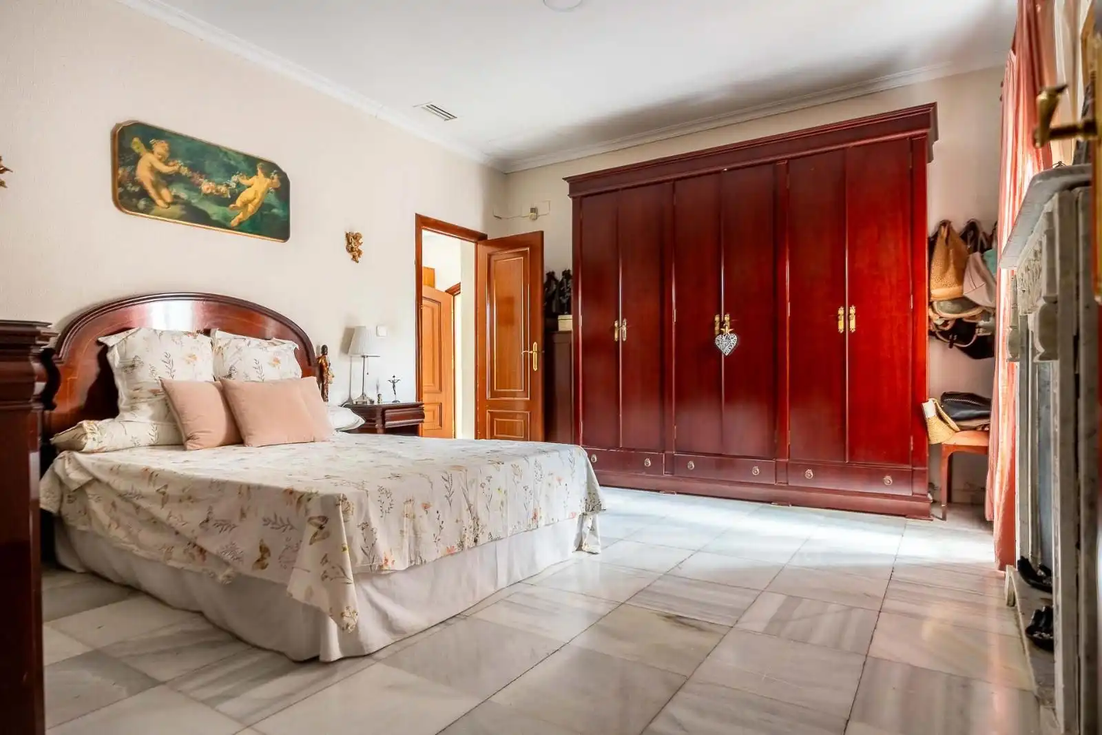 Dormitori de Casa o xalet en venda en Sevilla amb Aire condicionat, Calefacció i Traster