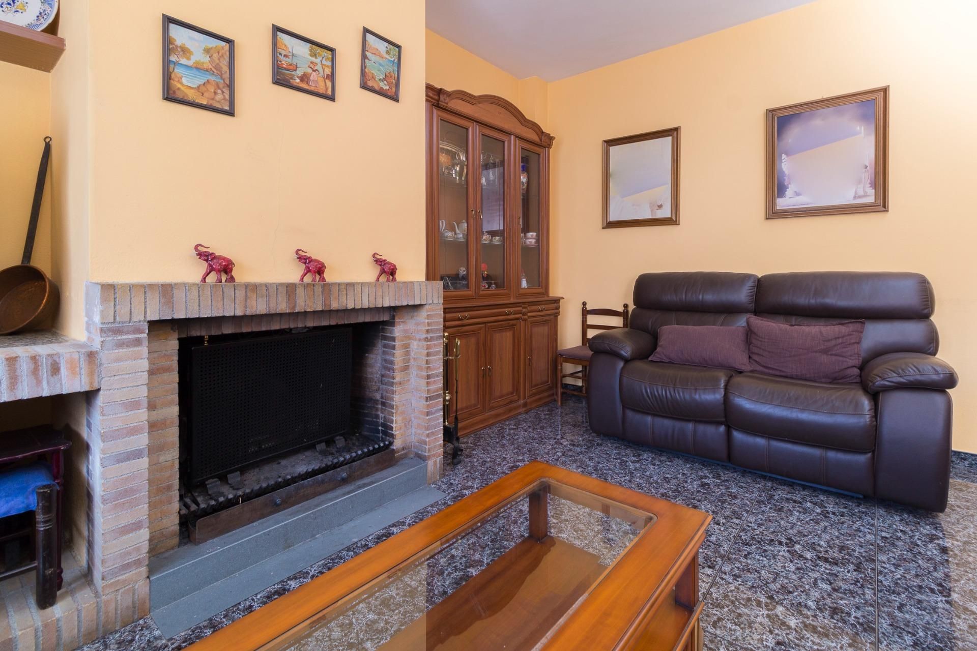 Sala d'estar de Pis en venda en Viladecans amb Calefacció, Terrassa i Balcó