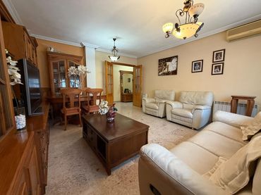 Casa amb balcó en venda a Lorca Ciudad