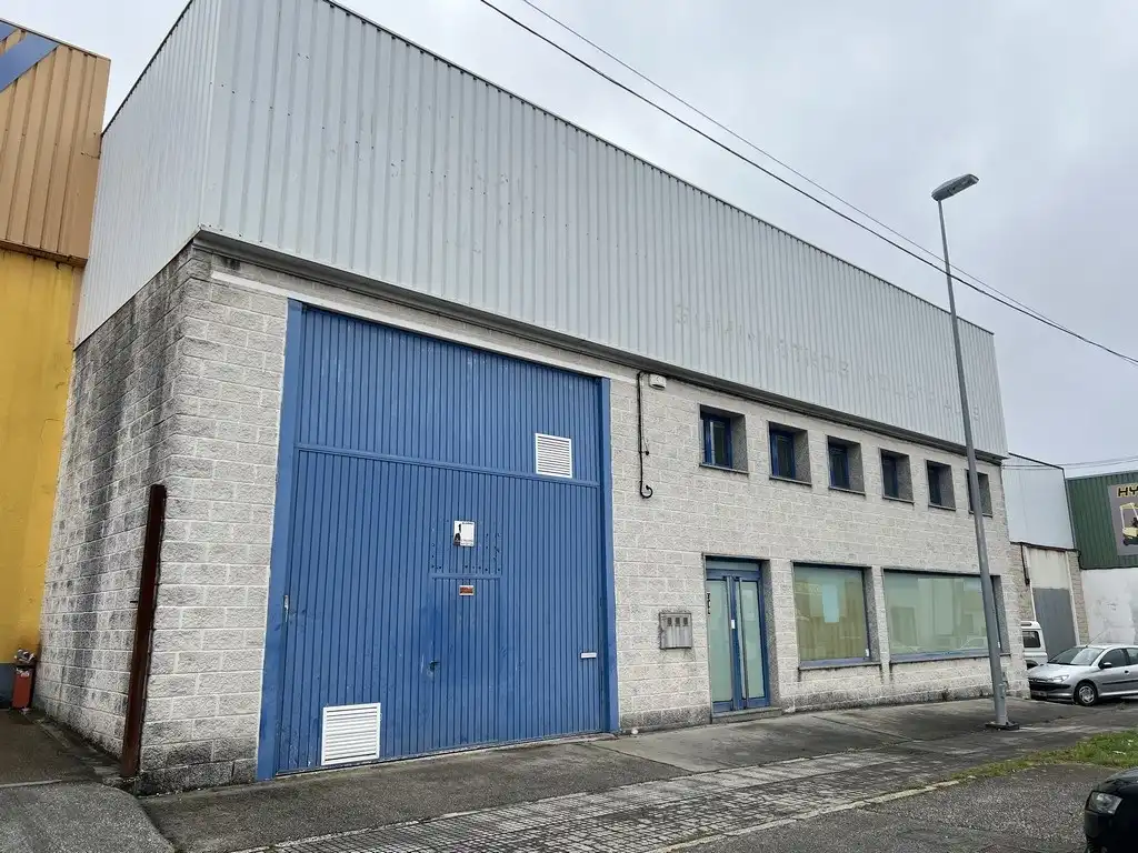 Industriegebäude zur Miete in Rúa dos Transportes 177