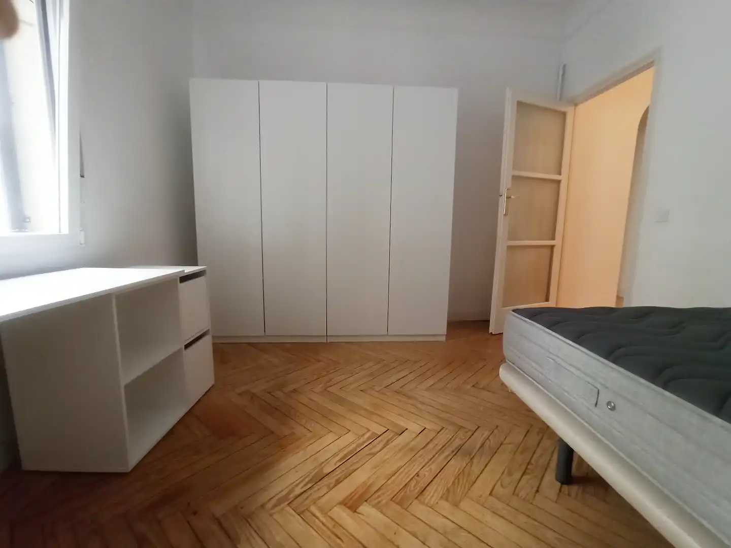 Bedroom of Flat for sale in Madrid  with Air Conditioner, Heating and Parquet flooring