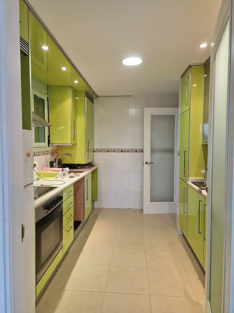 Casa aparellada amb piscina en venda a Begur pueblo, imagen 15