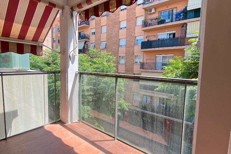 Foto 1 de Dúplex en venda a Zona Nord, Barcelona