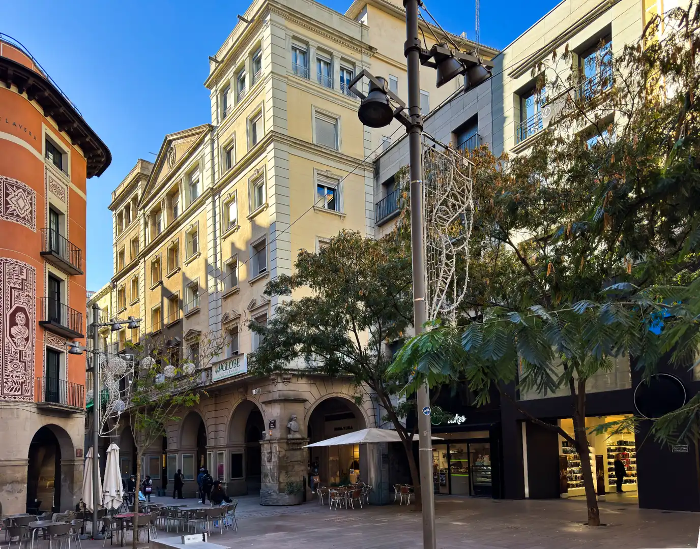 Vista exterior de Piso en venta en Lleida con Calefacción, Parquet y Horno