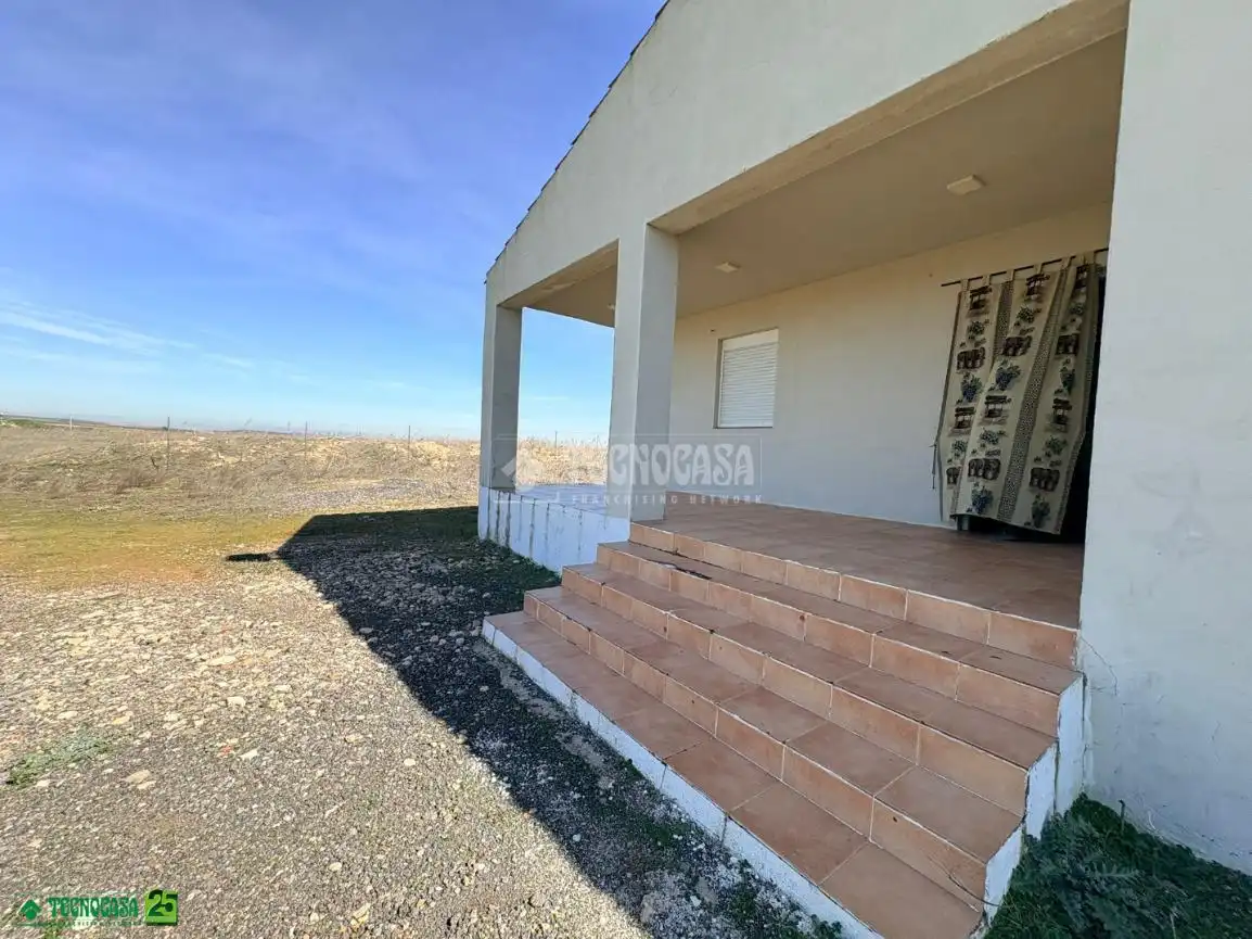 Finca rústica en venda a Pozuelo de Calatrava