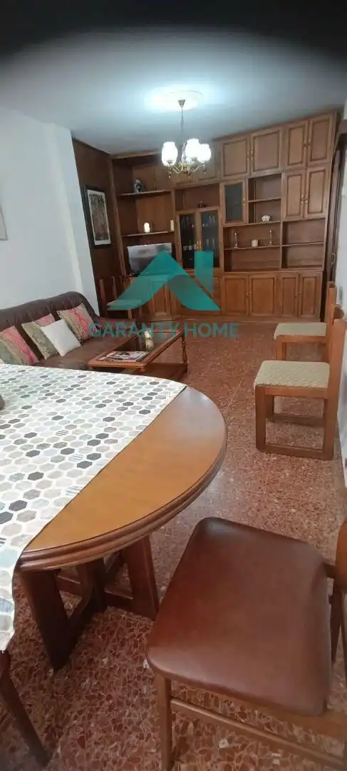 Apartament amb ascensor de lloguer a Casco Antiguo, imagen 3