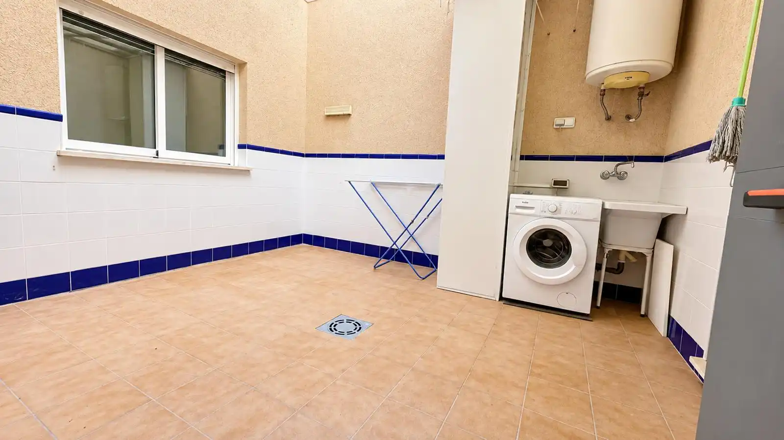 Appartamento con ascensore in vendita a Plaza Infanta Maria Cristina 1, imagen 4