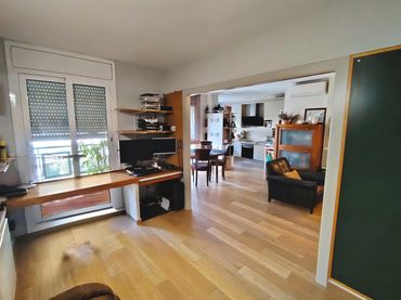 Appartamento con balcone in vendita a Poble