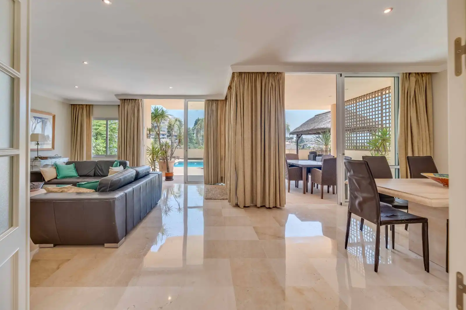 Villa con balcone in vendita a Calle Córdoba, imagen 4