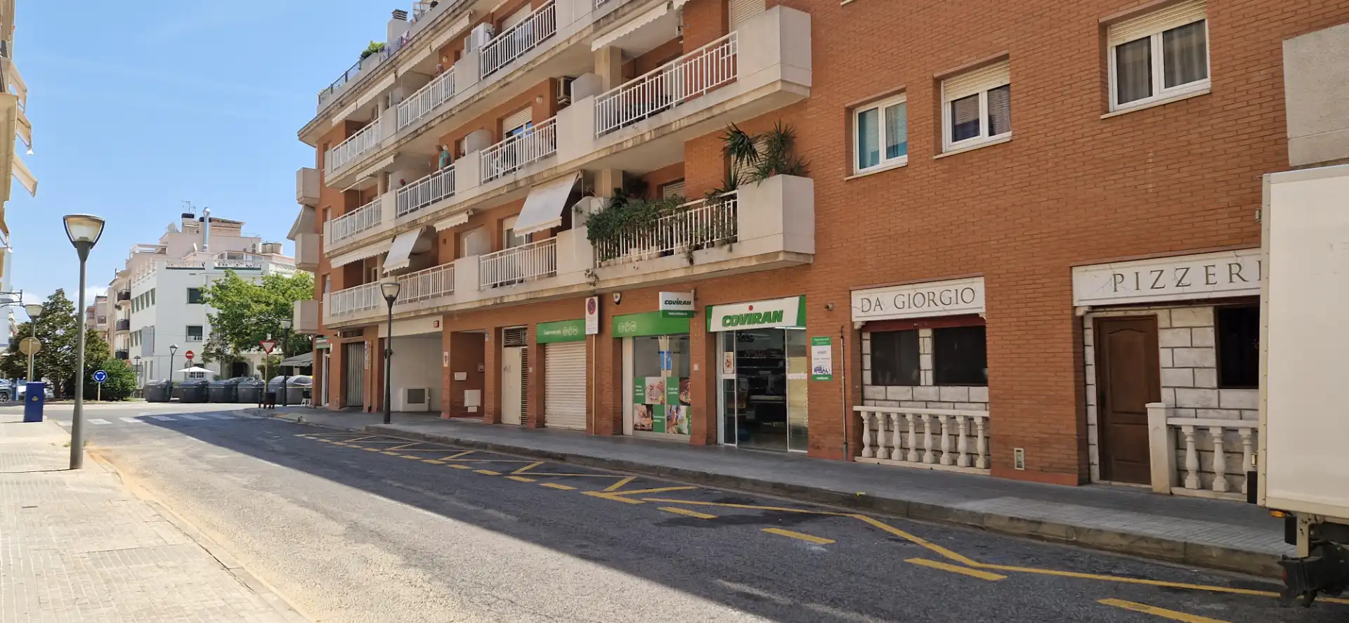 Vista exterior de Garatge en venda en Cambrils