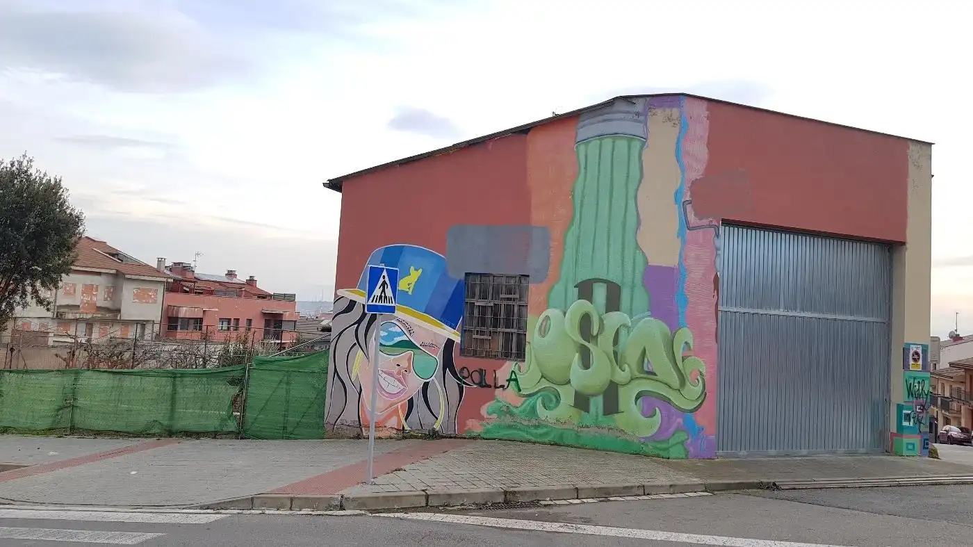 Wohnbaugrundstück zum Verkauf in Carrer Cerdenya, imagen 3
