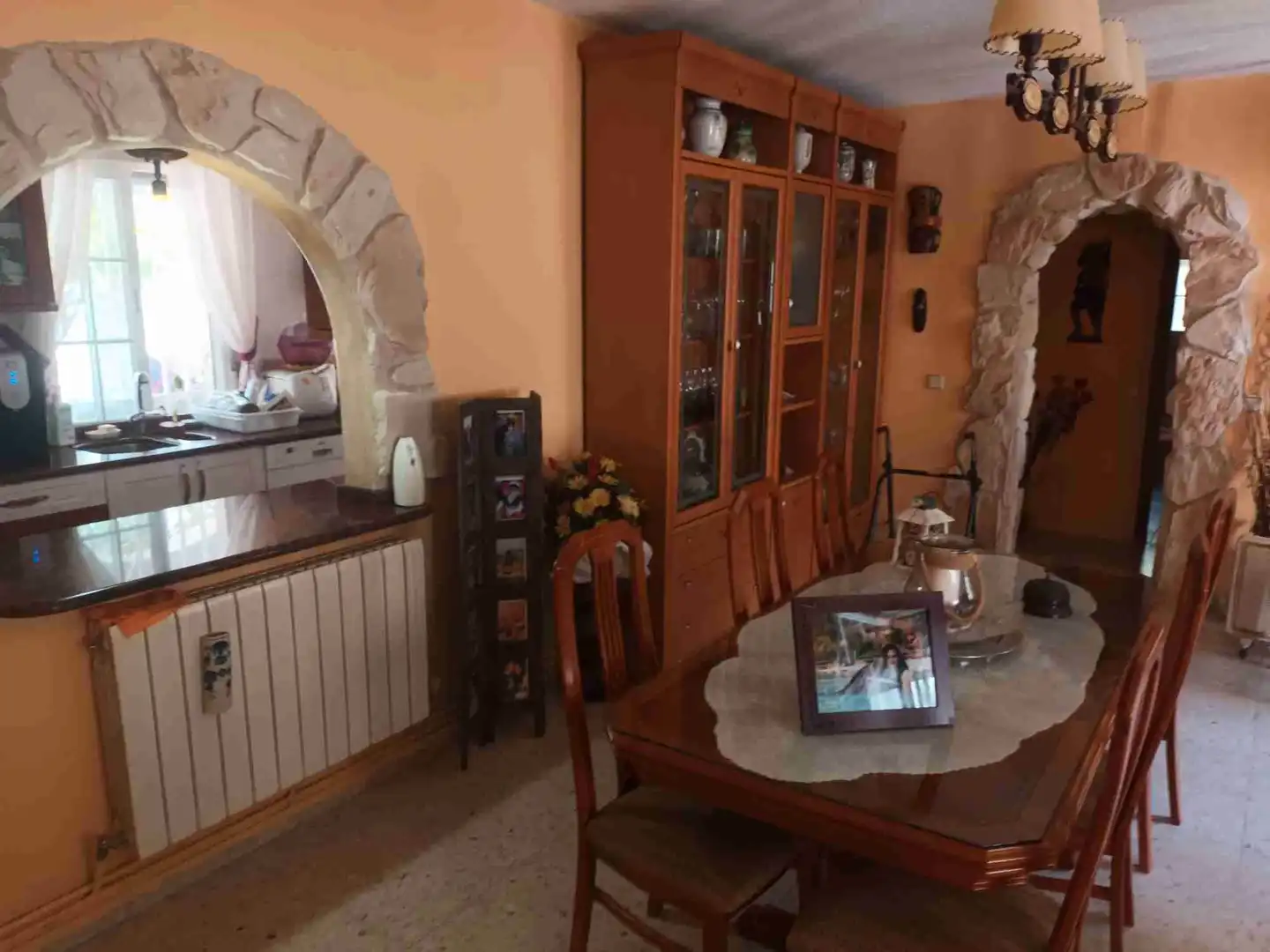 Menjador de Casa o xalet en venda en Marugán amb Calefacció, Jardí privat i Terrassa