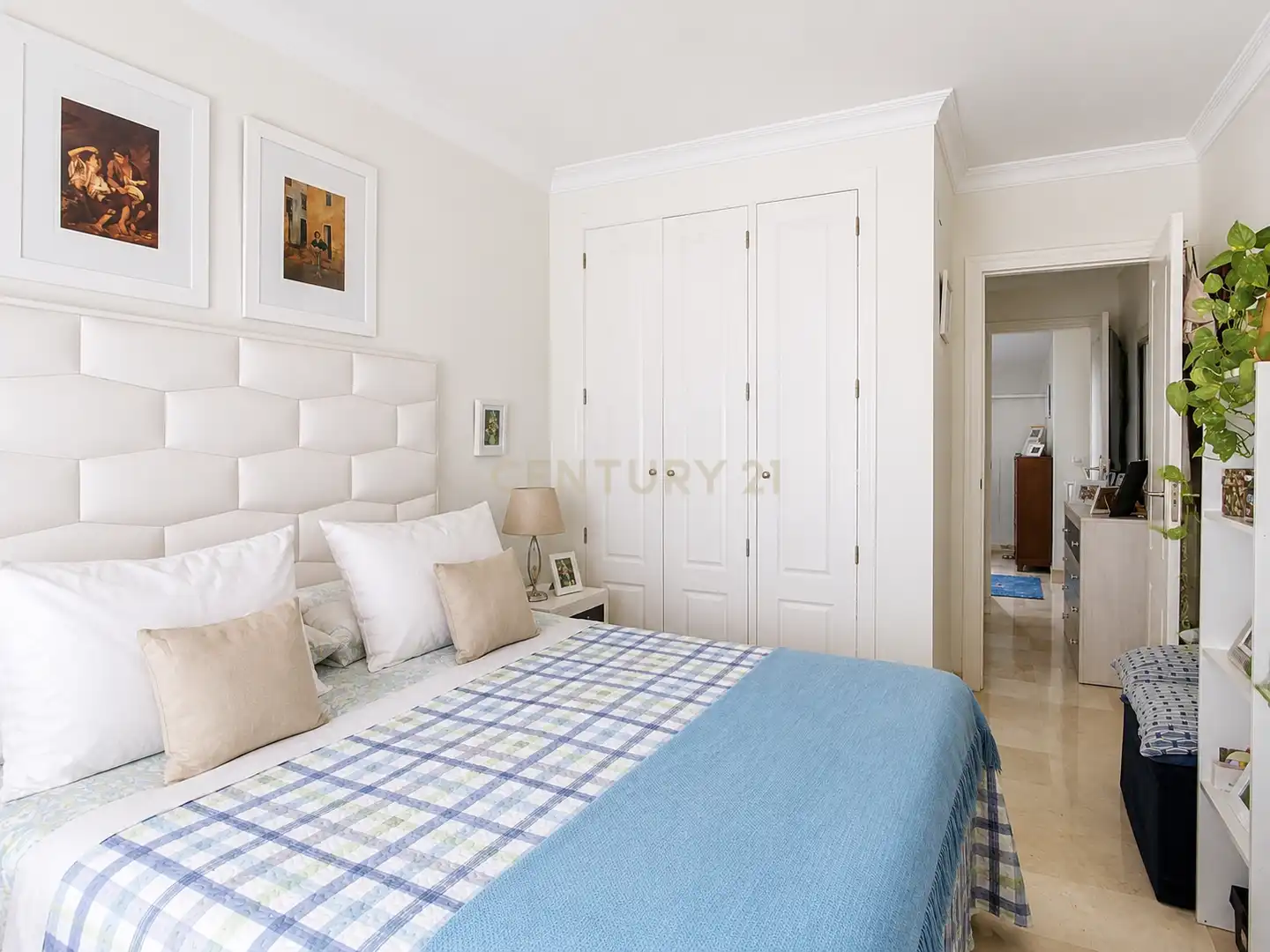 Dormitori de Apartament en venda en Benalmádena amb Aire condicionat i Balcó