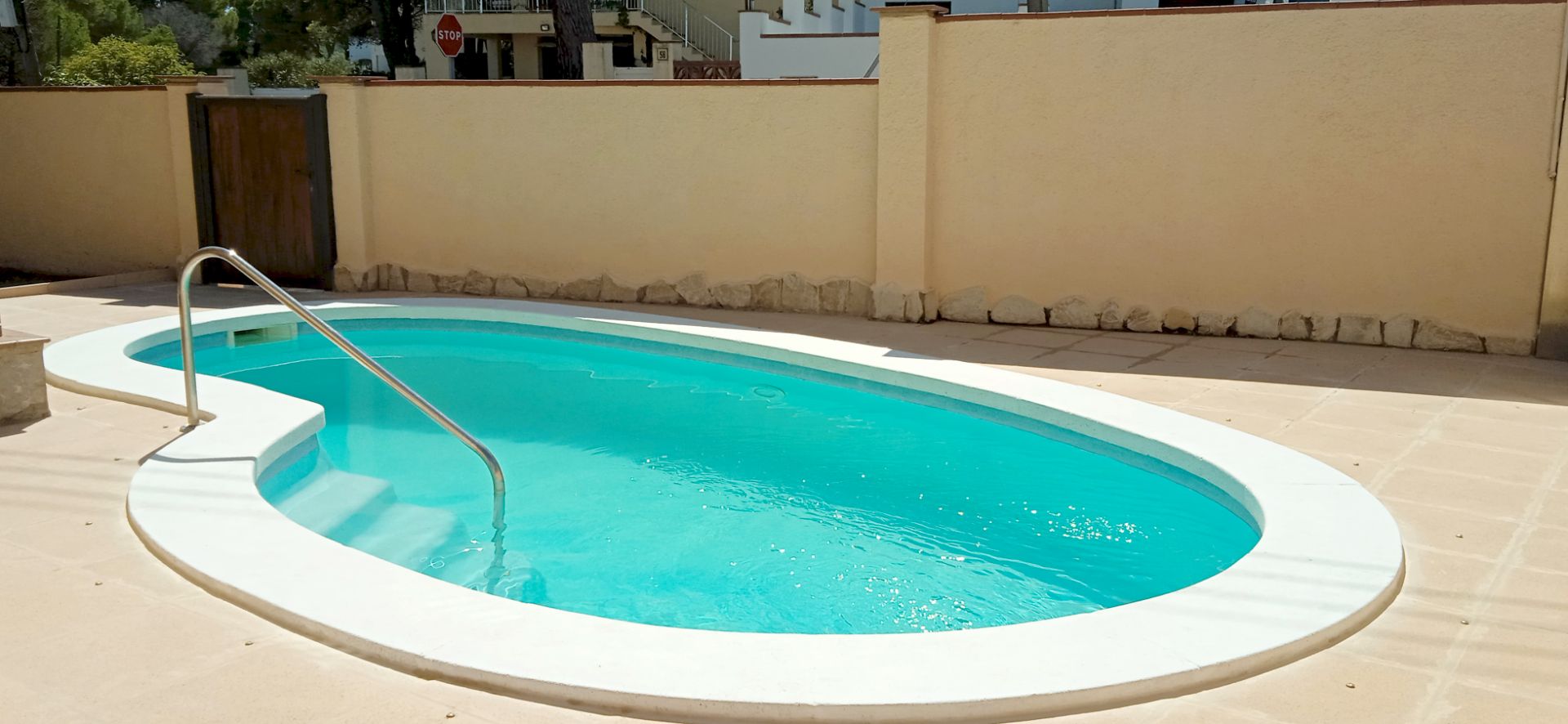 Piscina de Casa o chalet en venta en L'Escala con Calefacción, Jardín privado y Piscina