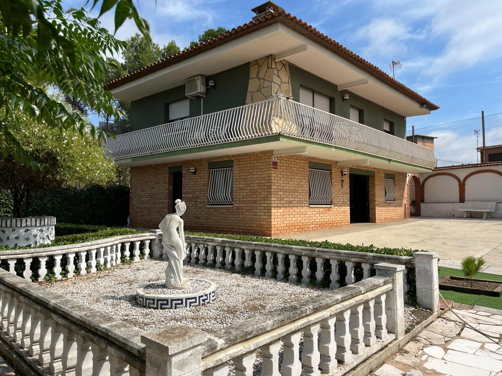 Vista exterior de Casa o xalet en venda en Piera amb Calefacció, Jardí privat i Terrassa