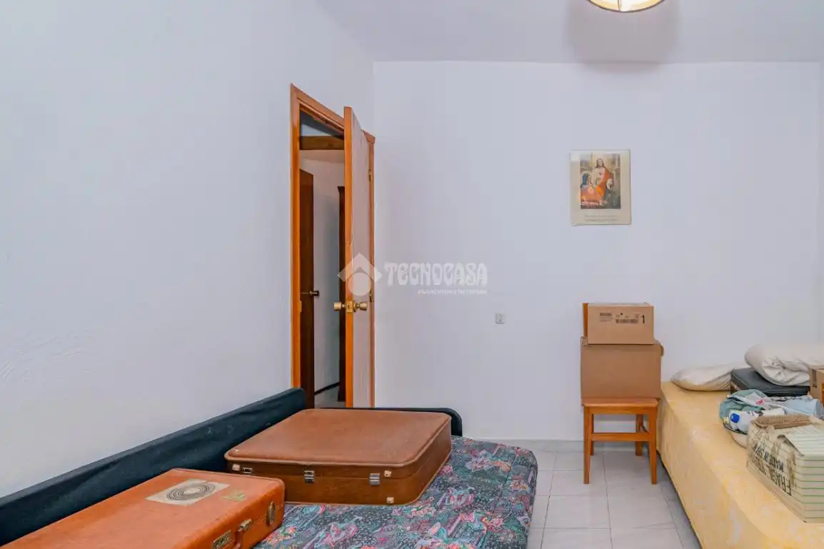 Habitación de Casa adosada en venta en Lucena con Aire acondicionado y Amueblado