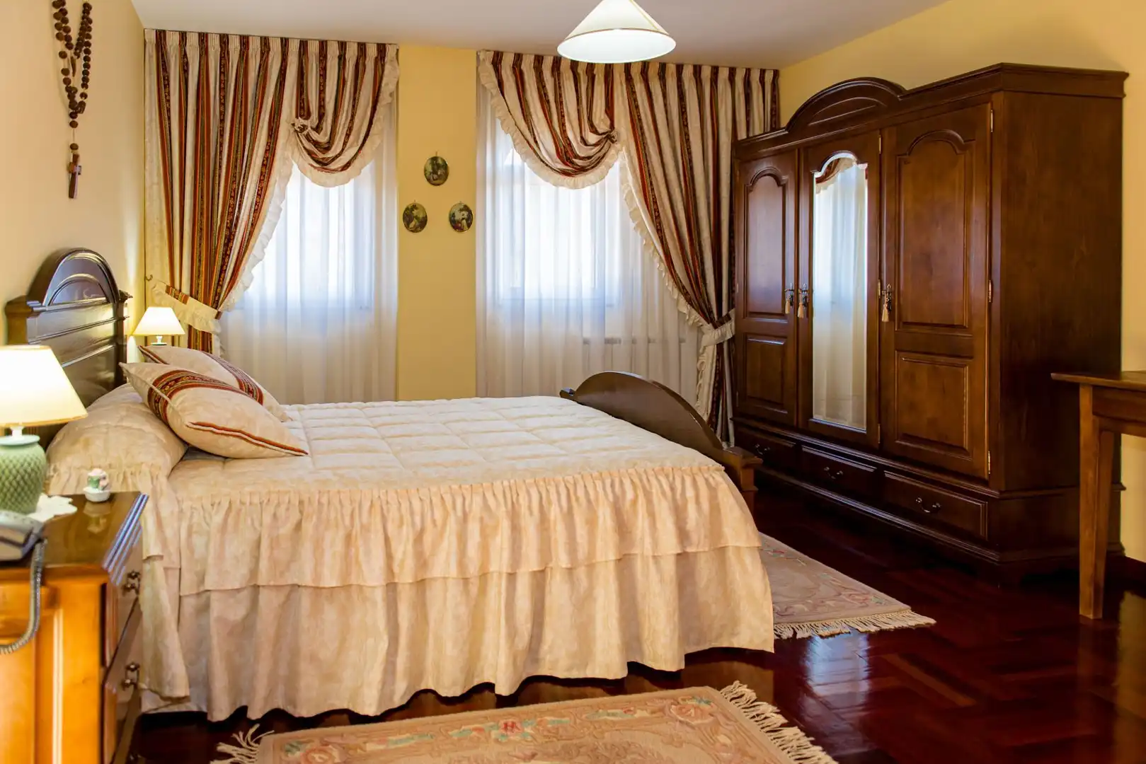 Bedroom of Houses for sale in Torre del Bierzo  with Air Conditioner, Heating and Private garden