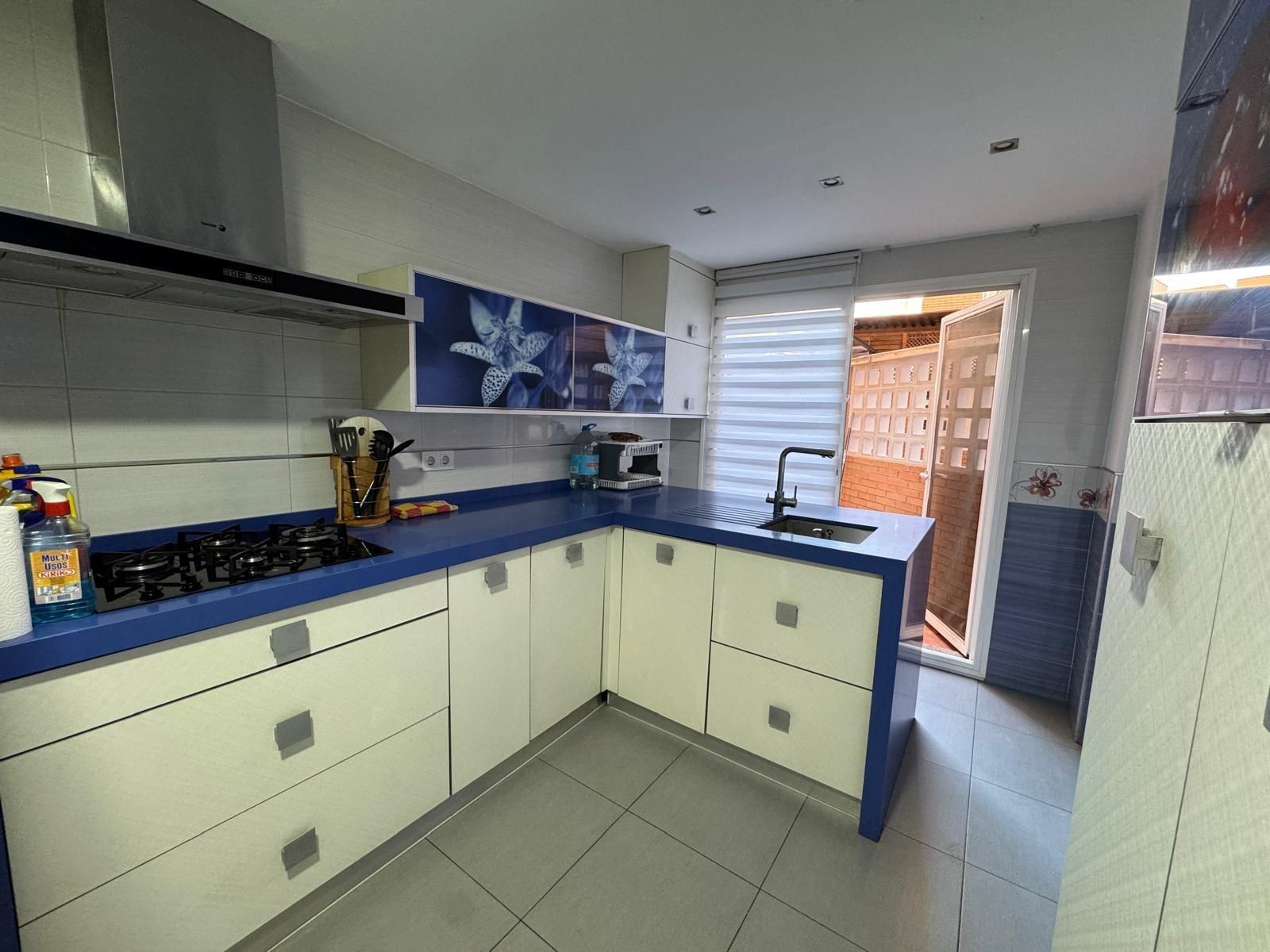 Kitchen of Flat for sale in  Almería Capital  with Air Conditioner and Balcony