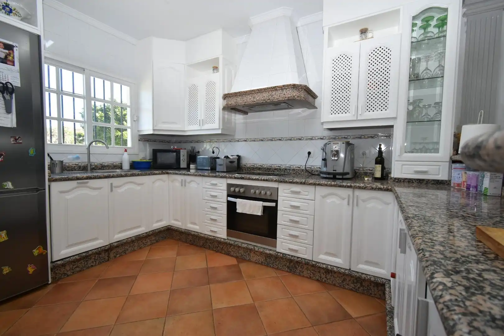 Kitchen of Houses for sale in Chiclana de la Frontera  with Air Conditioner, Heating and Private garden