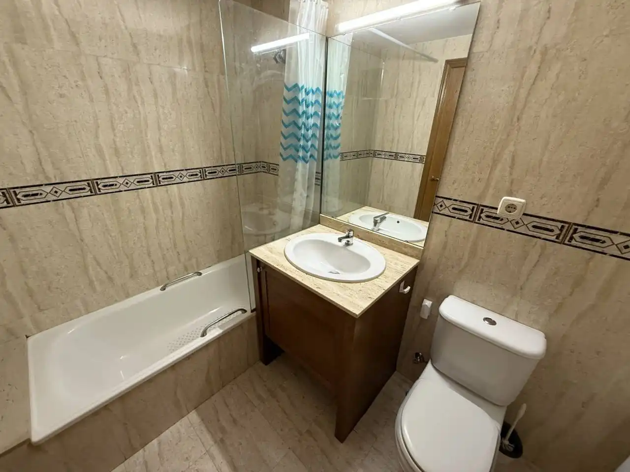 Flat for rent in Calle MARTE, Ca n'Aurell