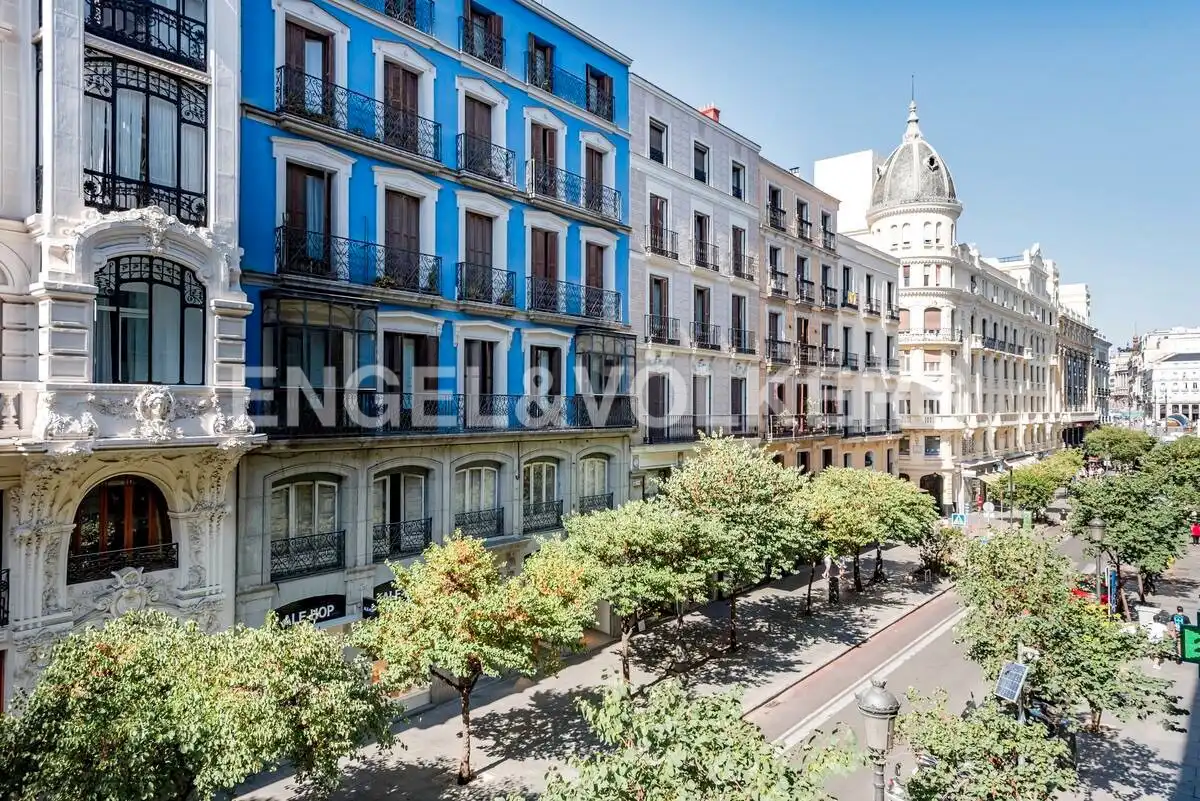 Vista exterior de Pis de lloguer en Madrid amb Aire condicionat, Calefacció i Parquet