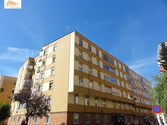 Piso en Venta en  MAESTRANZA en La Rubia