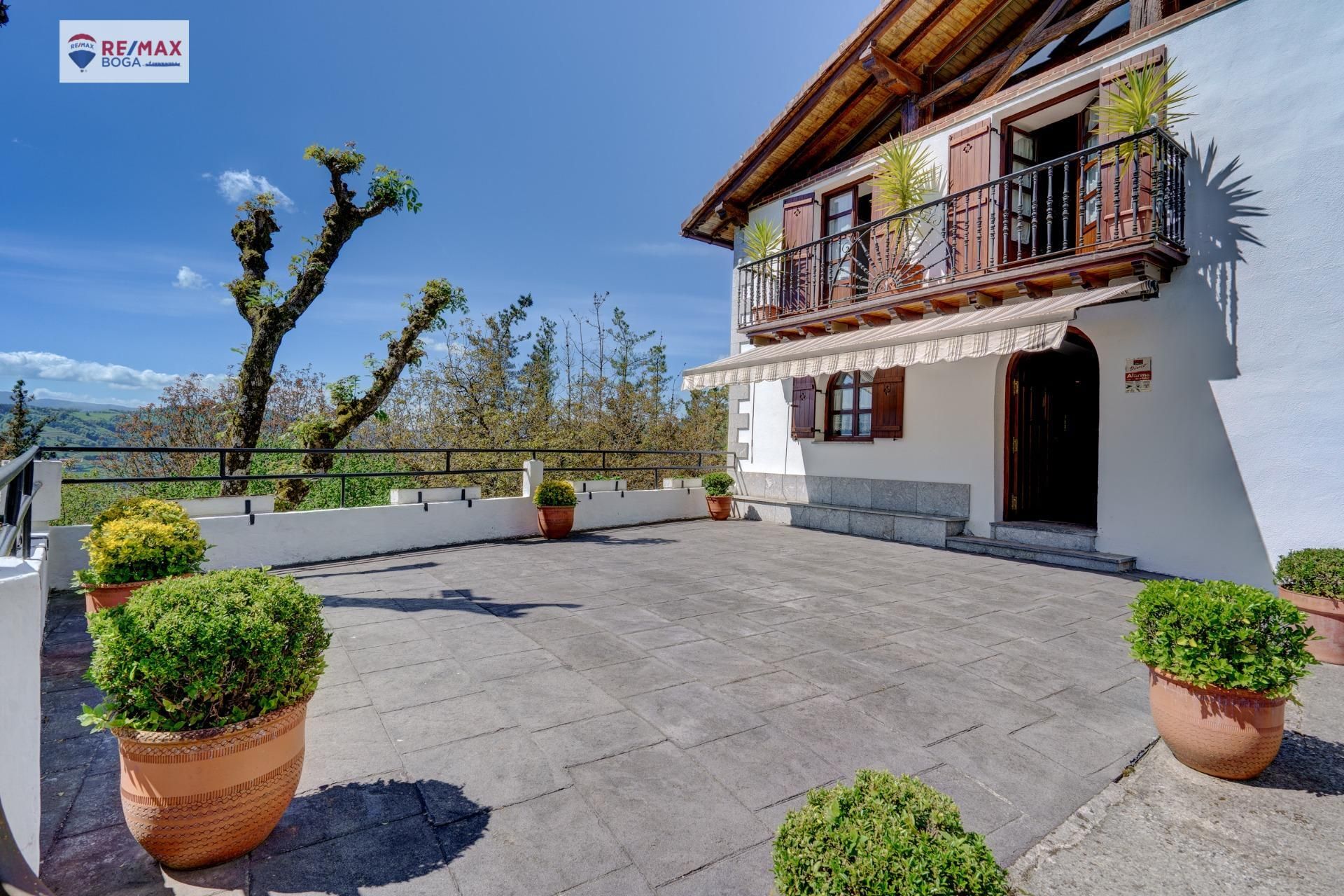 Terrace of House or chalet for sale in Tolosa  with Heating, Terrace and Storage room