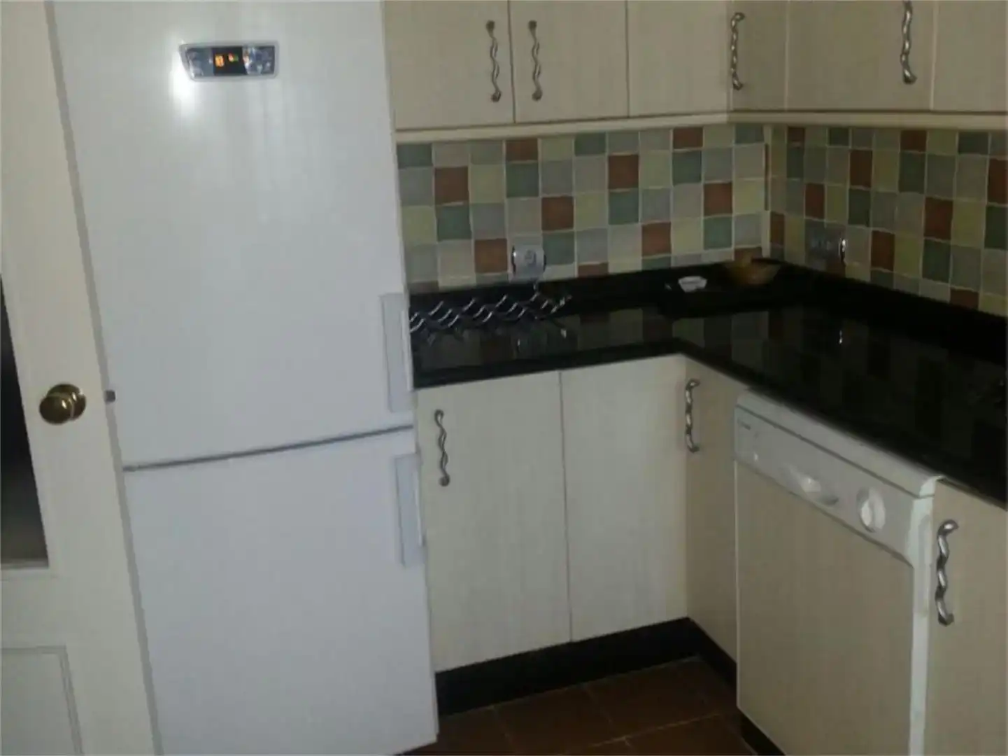 Cuina de Casa adosada en venda en Marbella amb Aire condicionat, Jardí privat i Parquet