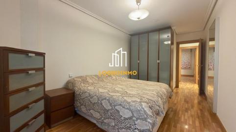 Photo 3 of Flat to rent in Gran Via,  Logroño
