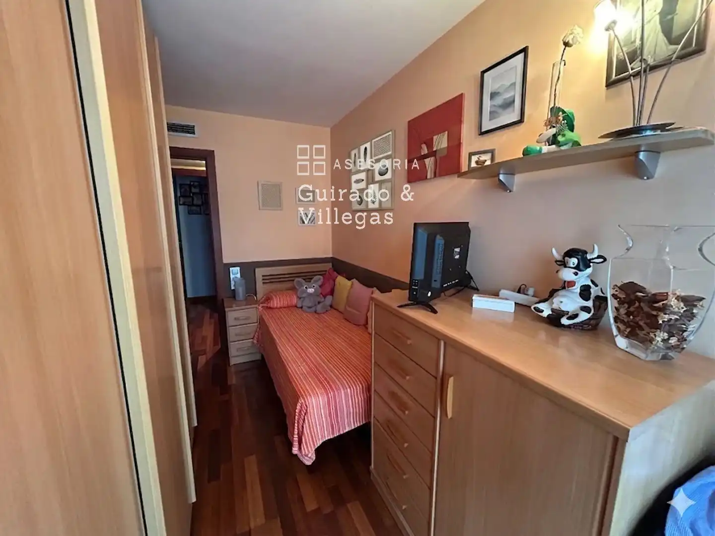 Schlafzimmer von Wohnung zum Verkauf in Barcelona mit Klimaanlage und Terrasse