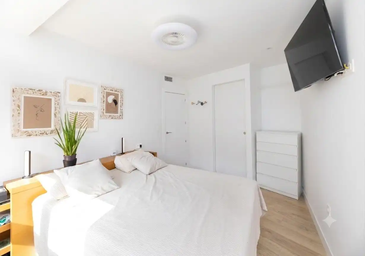Habitación de Piso en venta en Granada con Terraza