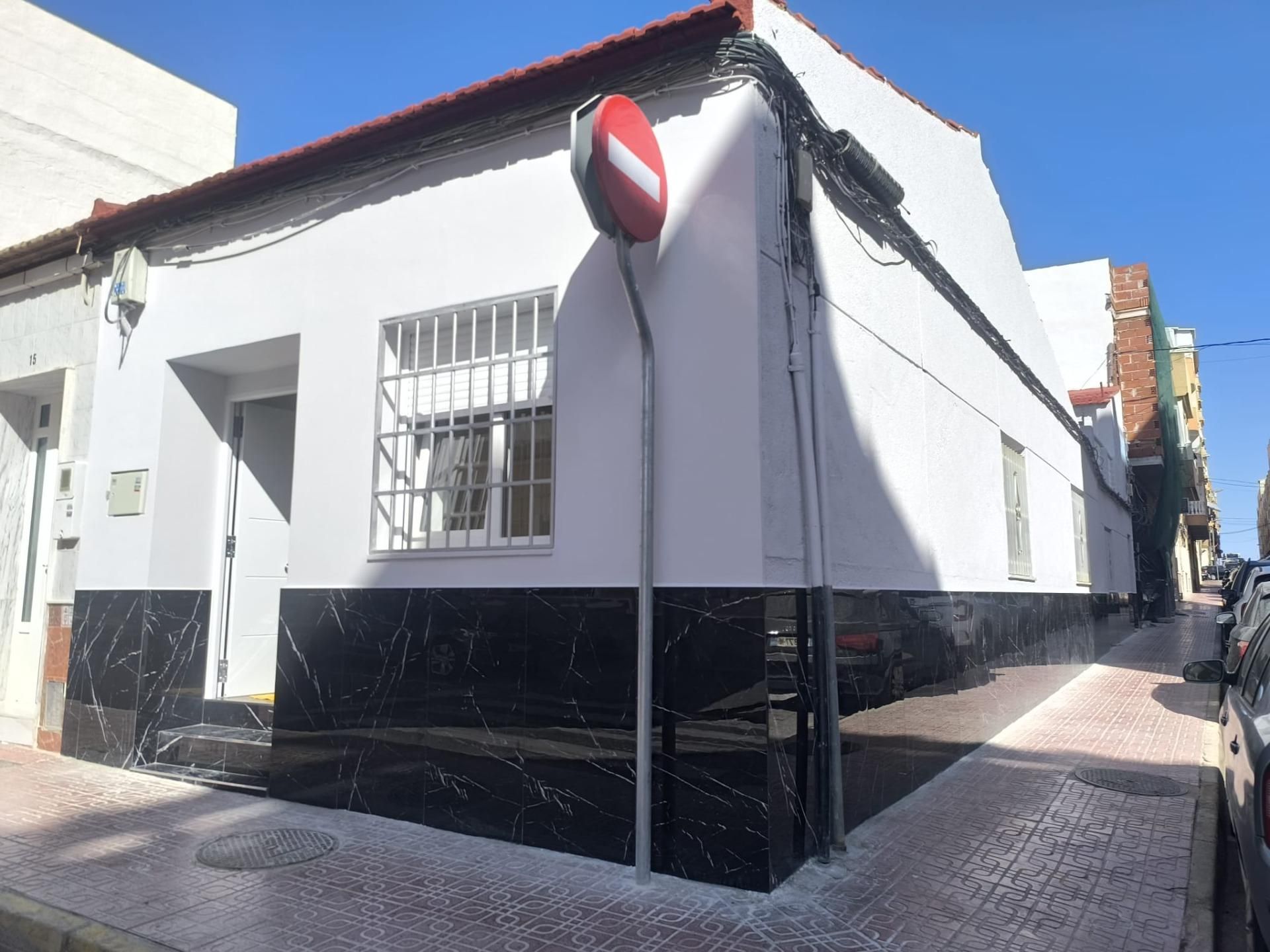 Exterior view of House or chalet for sale in Torrevieja  with Terrace and Storage room