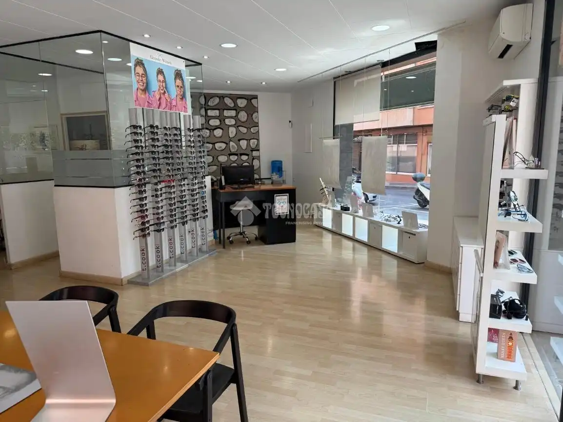 Commercial properties for sale in Mataró