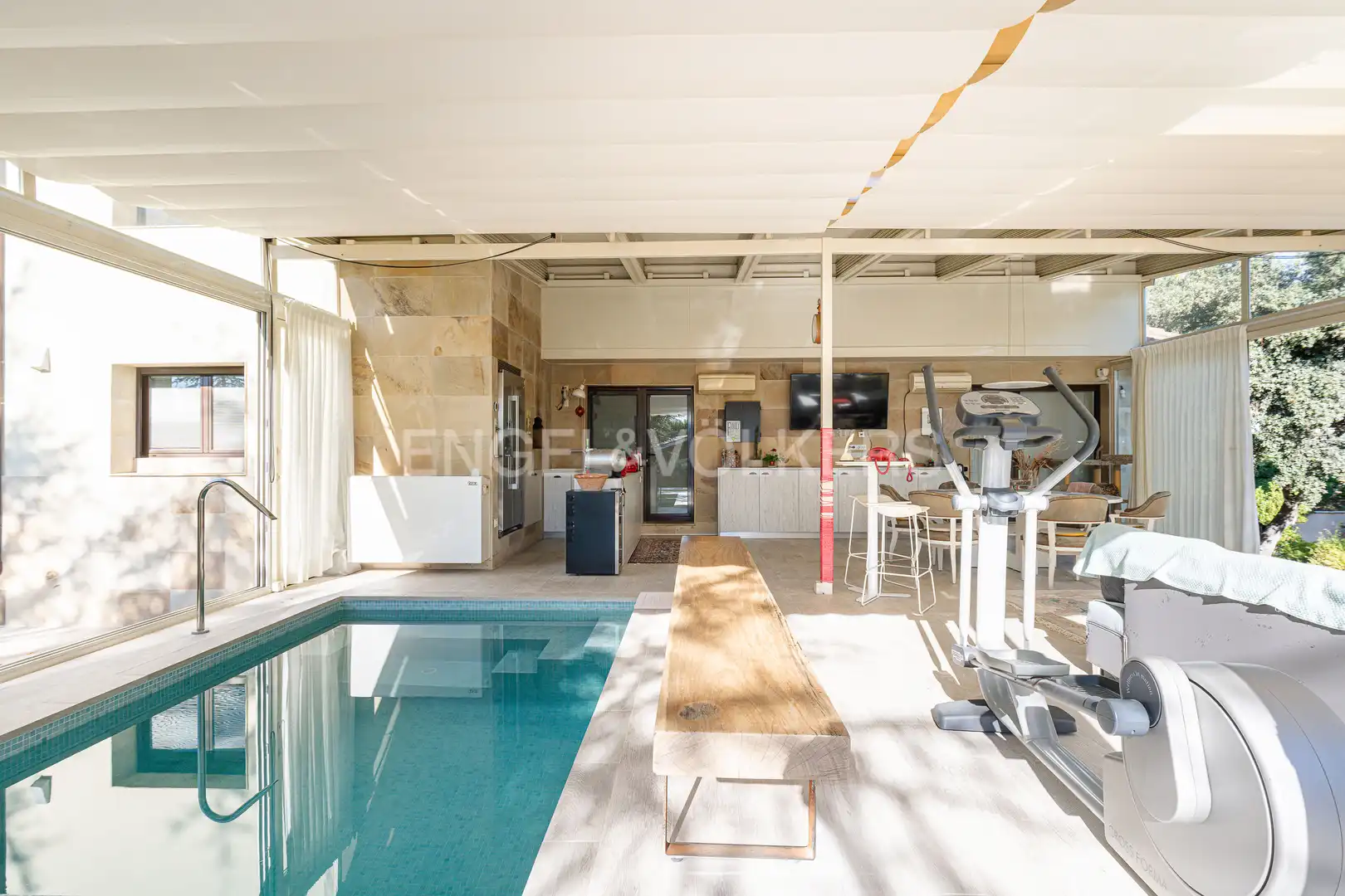 Piscina de Casa o xalet en venda en Galapagar amb Aire condicionat, Calefacció i Jardí privat
