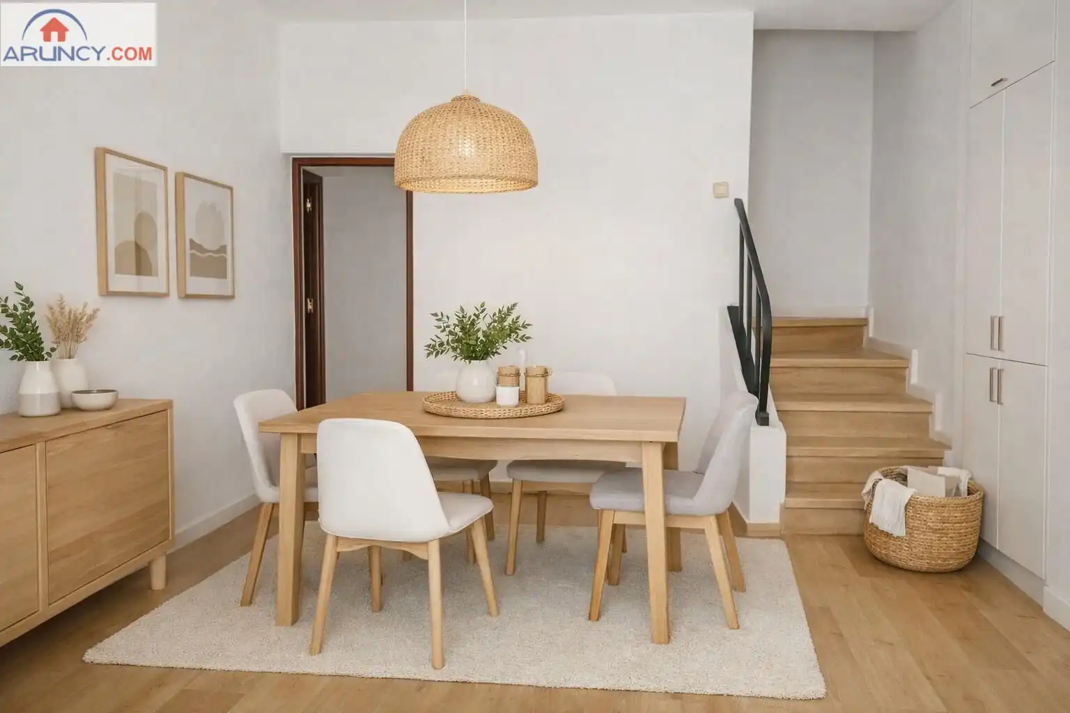 Comedor de Casa adosada en venta en Alcalá de Guadaira con Aire acondicionado, Terraza y Trastero