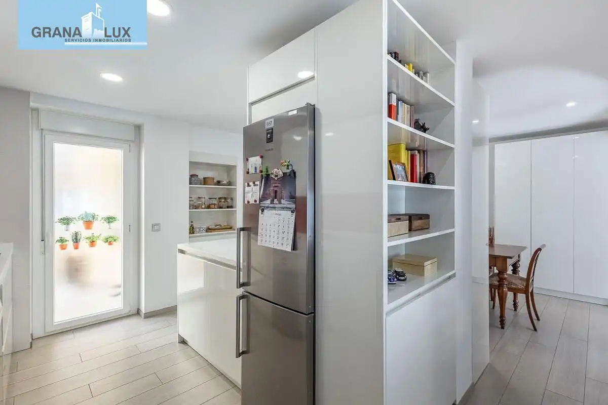 Flat with terrace for sale in Calle Recogidas, imagen 12