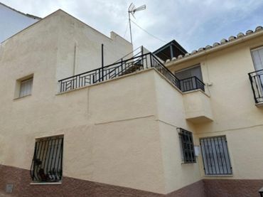 Casa en venda a Baja san cayetano 6