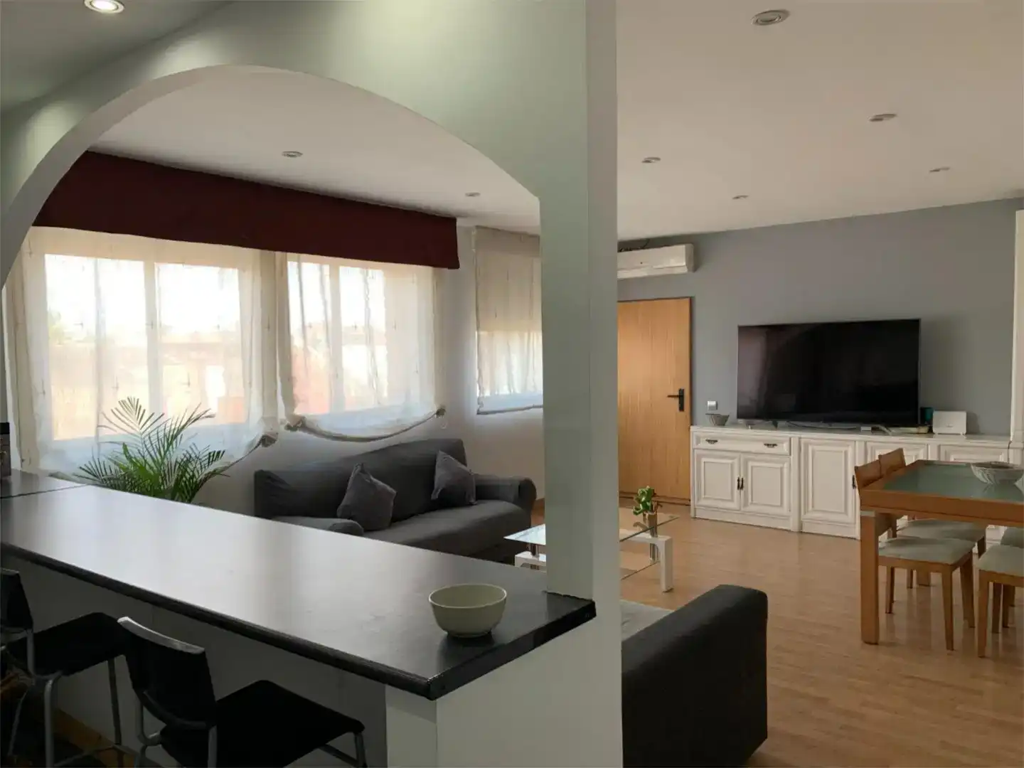 Wohnzimmer von Geschaftsraum zum Verkauf in Sant Adrià de Besòs mit Klimaanlage und Möbliert