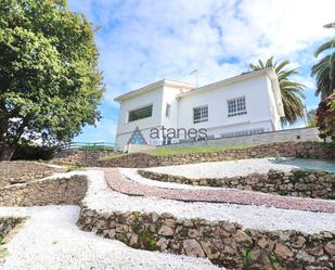 Exterior view of House or chalet for sale in Oleiros  with Private garden