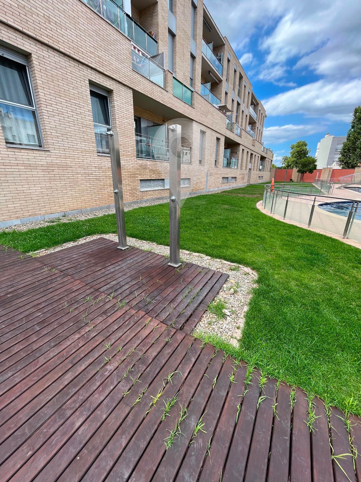 Terrassa de Pis en venda en Empuriabrava amb Calefacció, Terrassa i Piscina