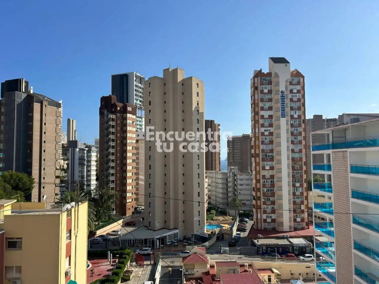 Flat with terrace for sale in Calle Londres, imagen 19